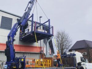 Installation of a combined heat and power unit